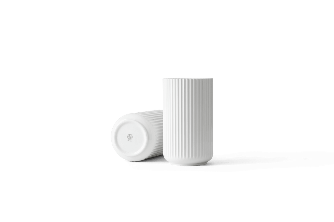 Lyngby Vase H25 cm in white porcelain with vertical fluting
