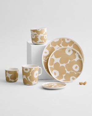 Marimekko Oiva / Unikko Plate 20 cm – White / Beige