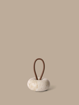 ferm LIVING Wa Door Stopper Ø14 cm – Travertine