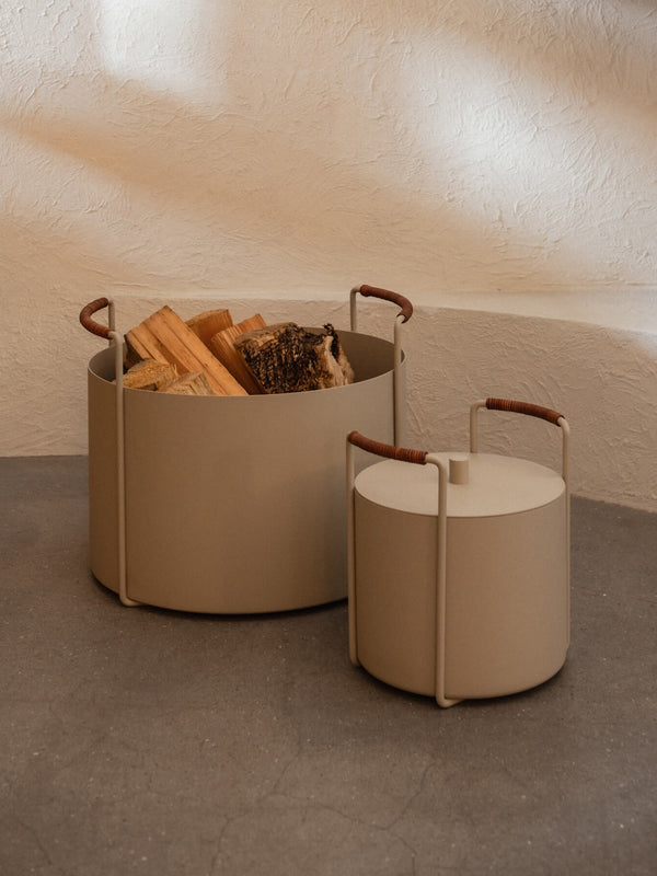 ferm LIVING Port Kindling and Ash Bucket – Cashmere