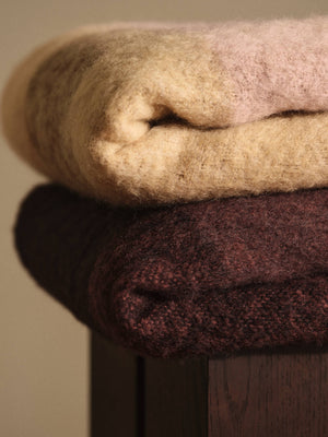 ferm LIVING Blur Mohair Blanket – Butter / Pale Rose