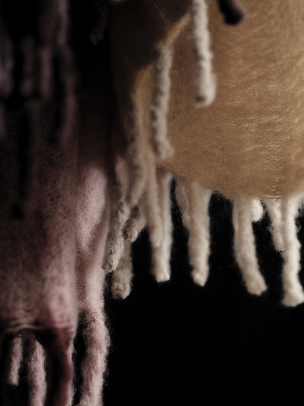 ferm LIVING Blur Mohair Blanket – Dark Chocolate / Oxide Red