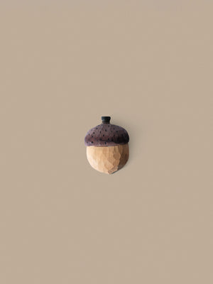 ferm LIVING Acorn Hand-carved Hook – Natural
