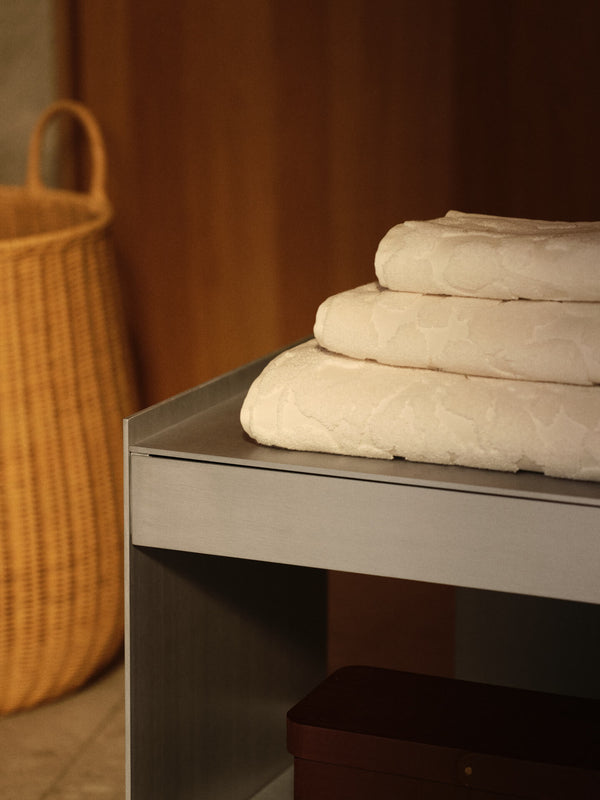 ferm LIVING Cilla Bath Towel – Off-white