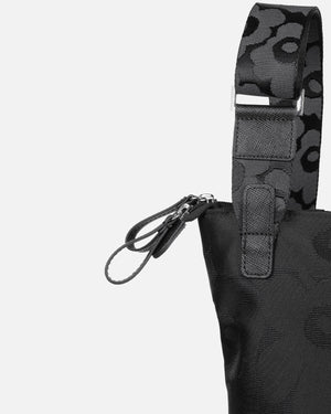 Marimekko All Day Bucket Unikko Black / Black