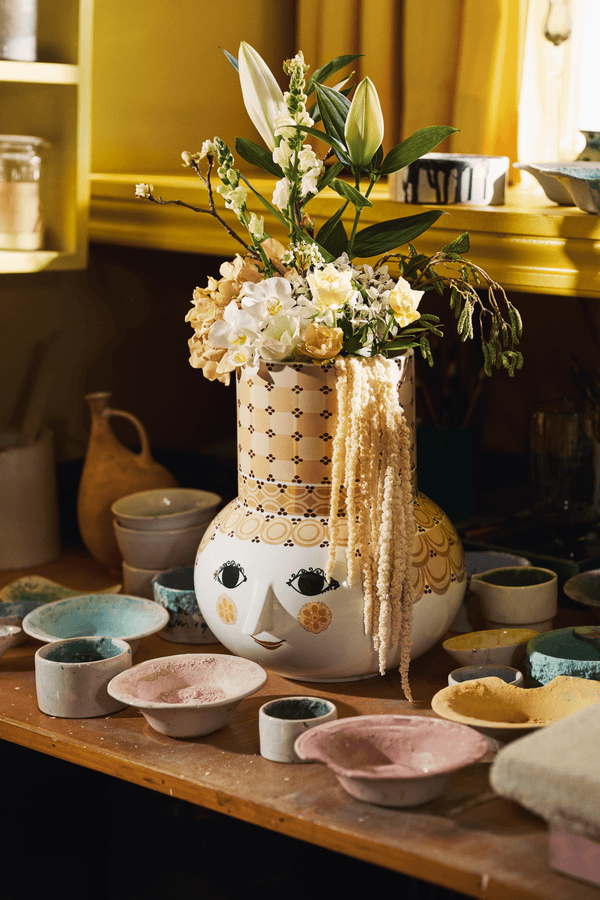 Olga Vase H35 cm sand