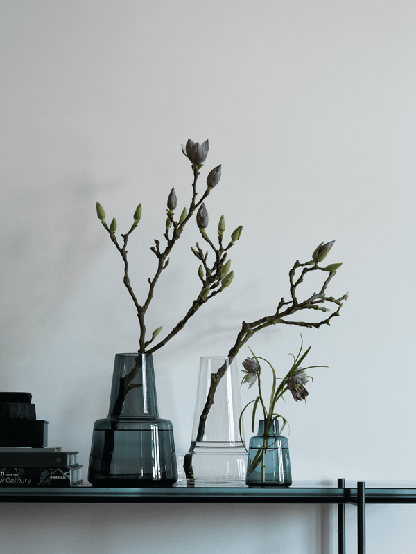 Flora Vase medium neck H24 cm smoke