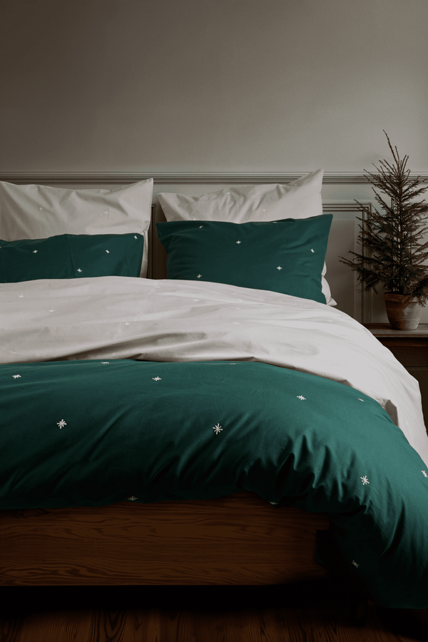 Christmas Fable Bed linen 140x200 cm sand DK