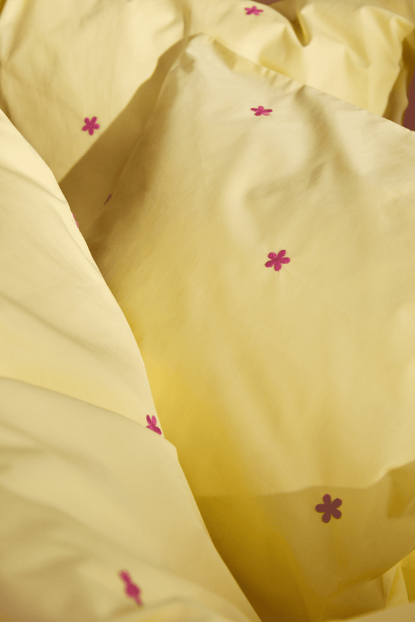 Daisy Bed linen 140x220 cm yellow DK