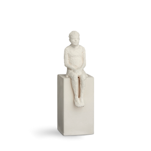 Character The Dreamer H21.5 unglazed