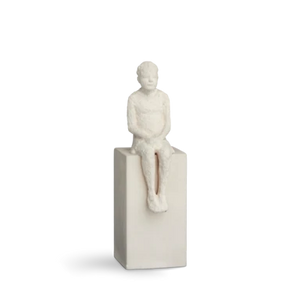 Character The Dreamer H21.5 unglazed