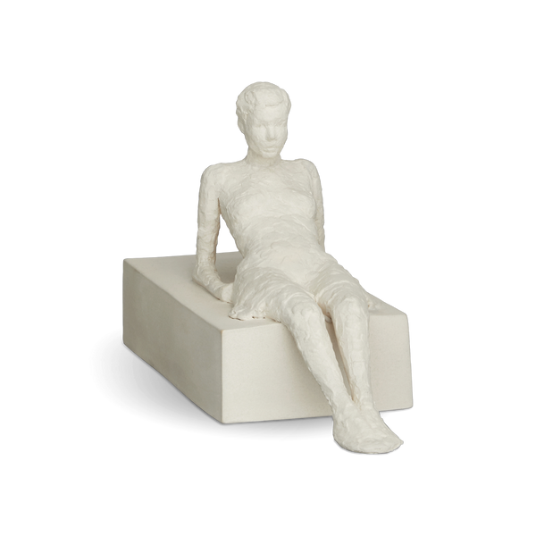 Character The Attentive One H13 unglazed
