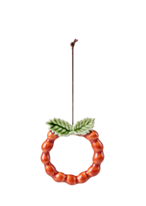 Christmas Tales Wreath Ornament H7 red