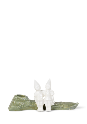 Christmas Tales Christmas Hug H8.5 white