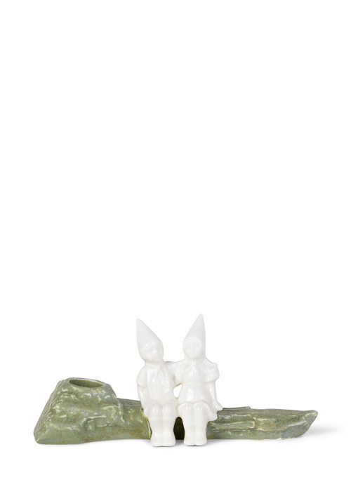 Christmas Tales Christmas Hug H8.5 white