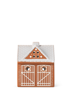 Gingerbread Lighthouse Christmas Stable H11.5 brown