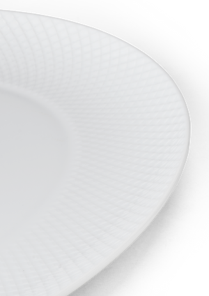 Rhombe Oval serving dish 42x32 cm white