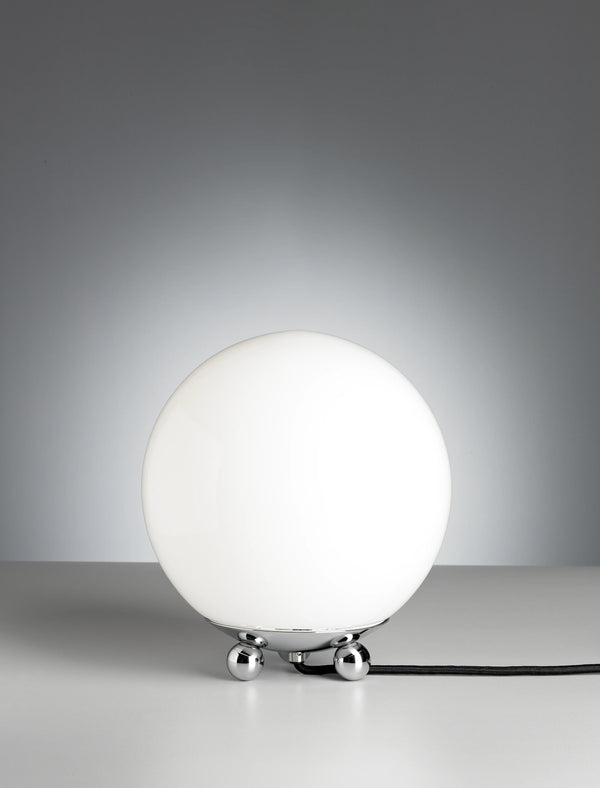 AD 32 Art Déco Table Lamp