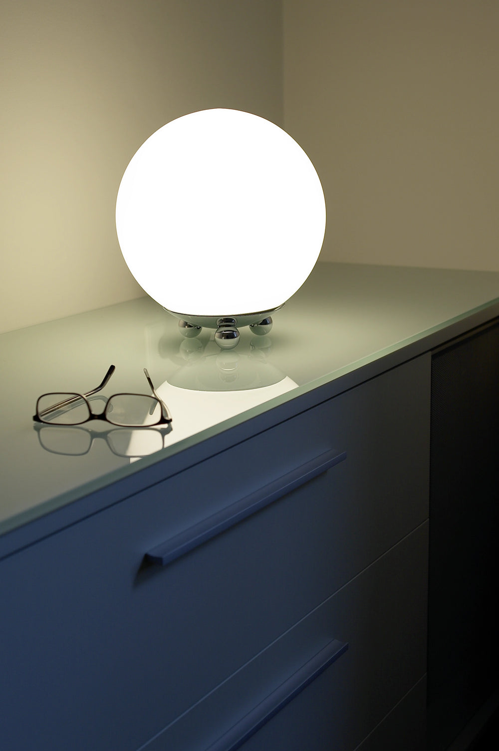 AD 32 Art Déco Table Lamp