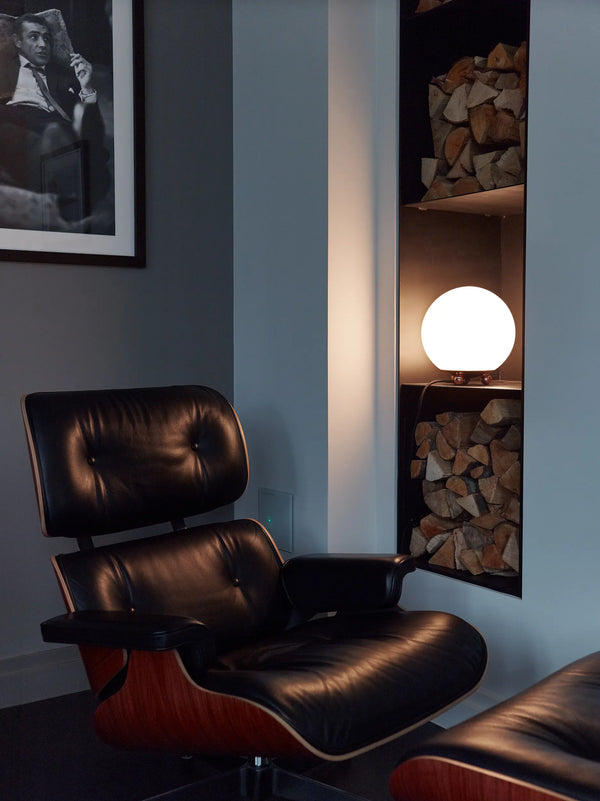 AD 32 Art Déco Table Lamp