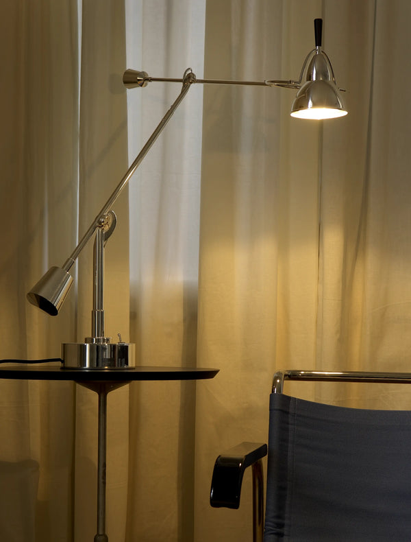 EB 27 Buquet Table Lamp