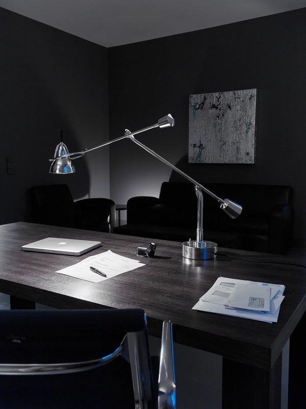 EB 27 Buquet Table Lamp
