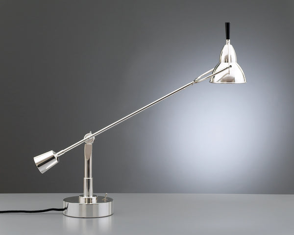 EB 28 Buquet Table Lamp
