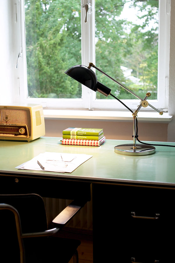 SF 27 Bauhaus Table Lamp