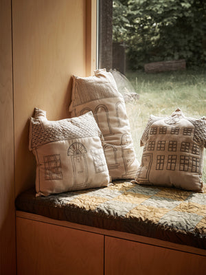 ferm LIVING Abode Cushion – Windows