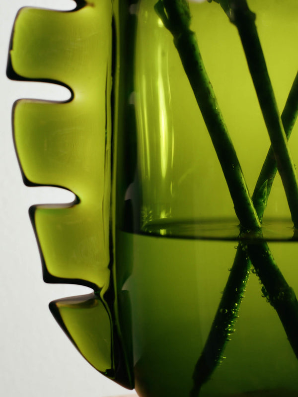 ferm LIVING Alas Vase – Moss Green