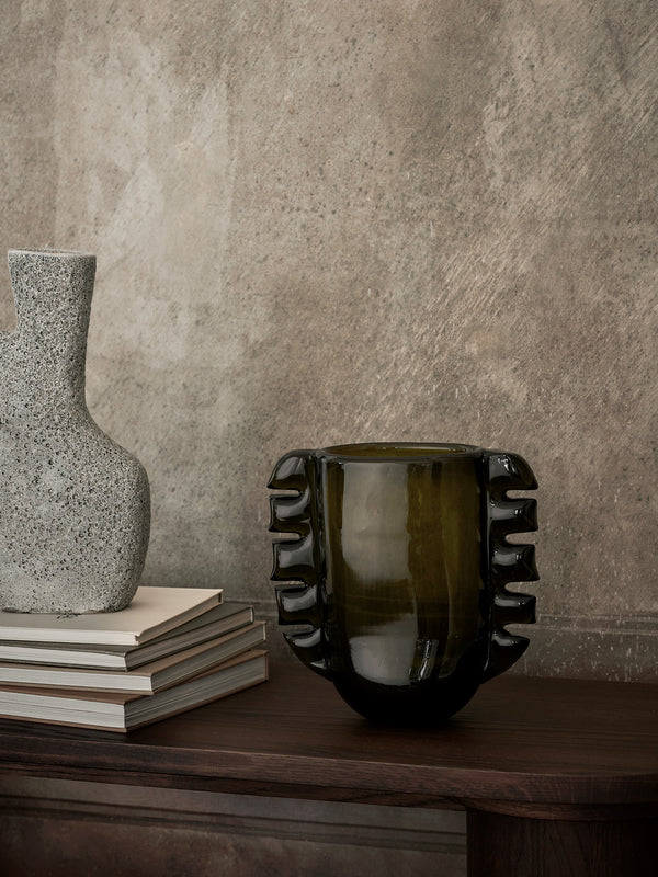 ferm LIVING Alas Vase – Moss Green