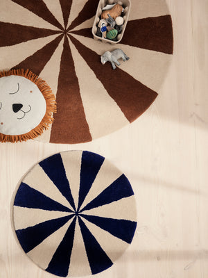 ferm LIVING Arch Tufted Rug Large – Dark Brick / Off-white