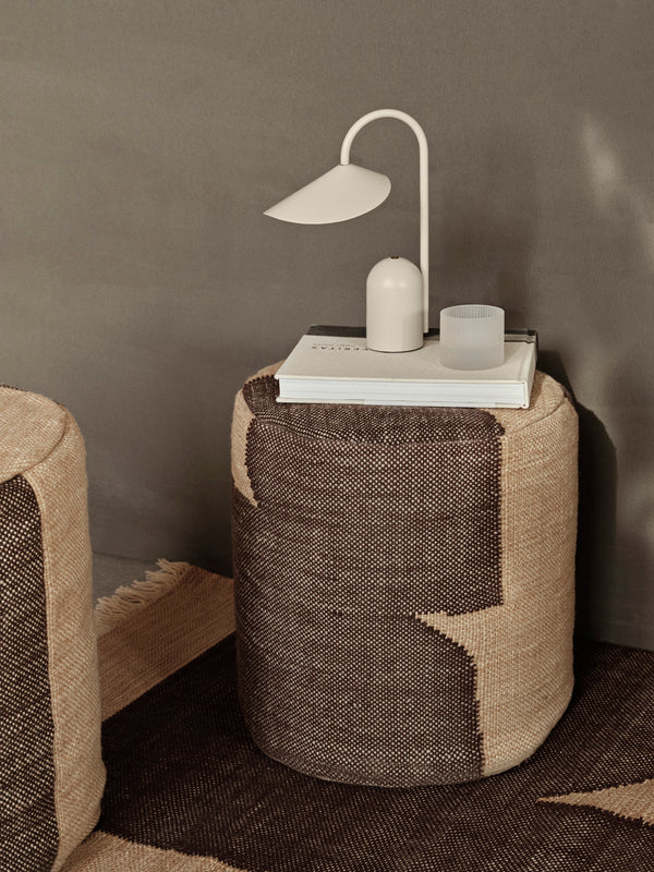 ferm LIVING Arum Portable Lamp – Cashmere