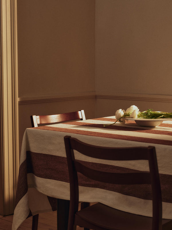 ferm LIVING Boda Dining Chair – Red Brown