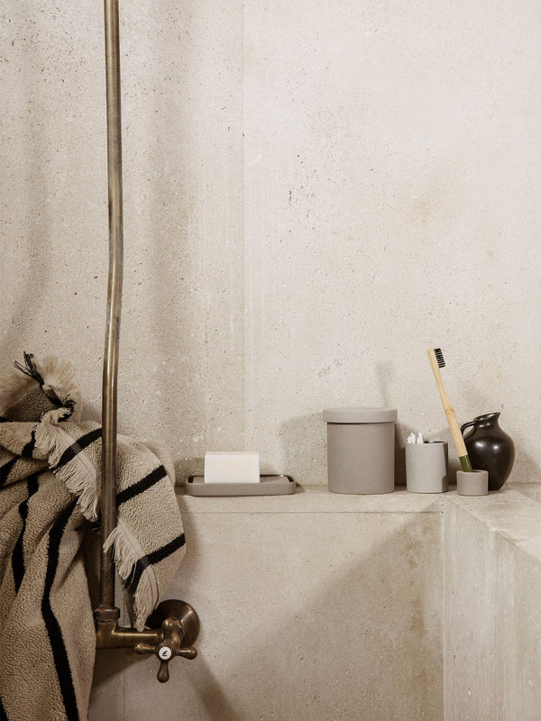 ferm LIVING Bon Large Container – Sand