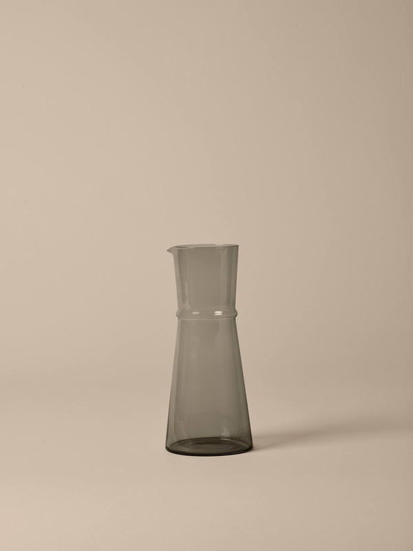 ferm LIVING Boya Carafe – Smoked Grey
