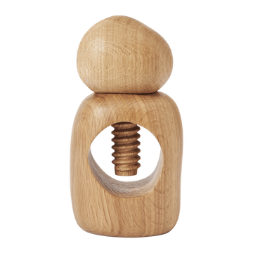 ferm LIVING Cairn Nut Cracker – Oak