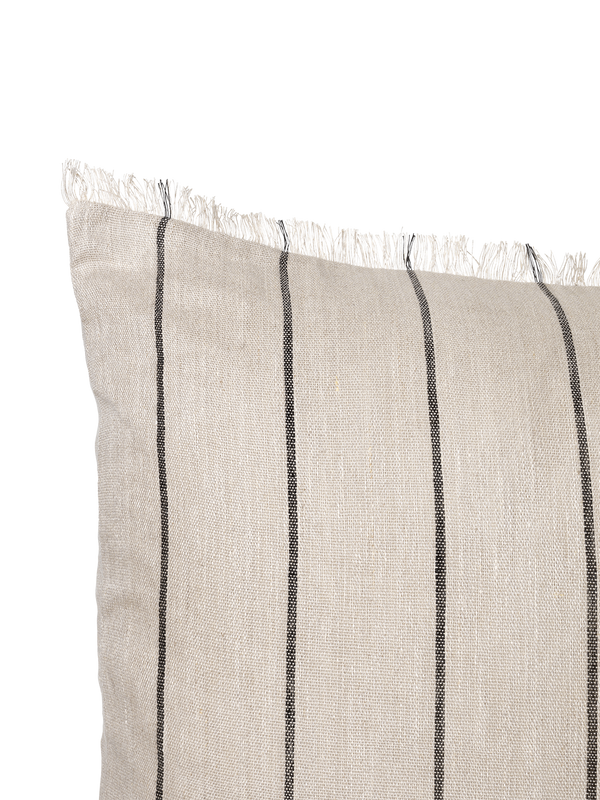 ferm LIVING Calm Cushion Large – Camel / Black