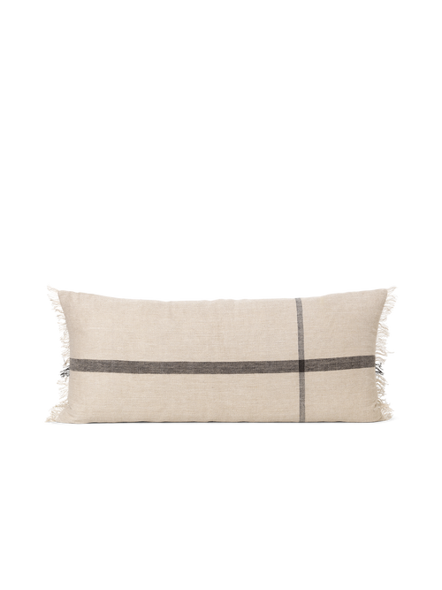 ferm LIVING Calm Cushion Long – Camel / Black