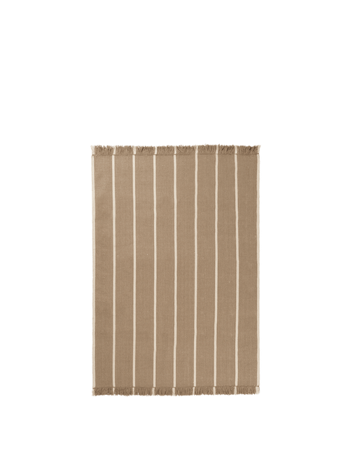 ferm LIVING Calm Kelim Rug 140 x 200 cm – Dark Sand / Off-white