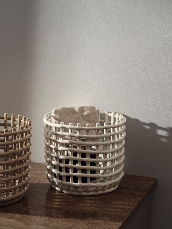 ferm LIVING Ceramic Basket Large – Off-White