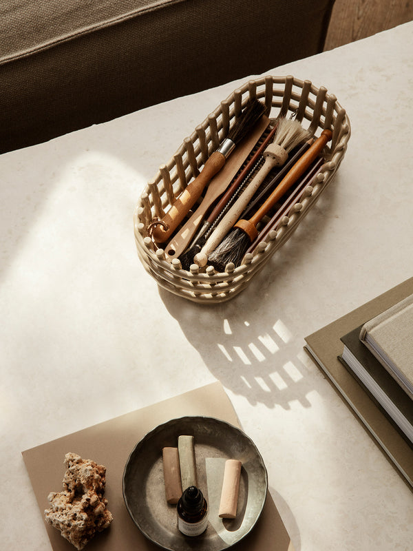 ferm LIVING Ceramic Basket Oval – Cashmere