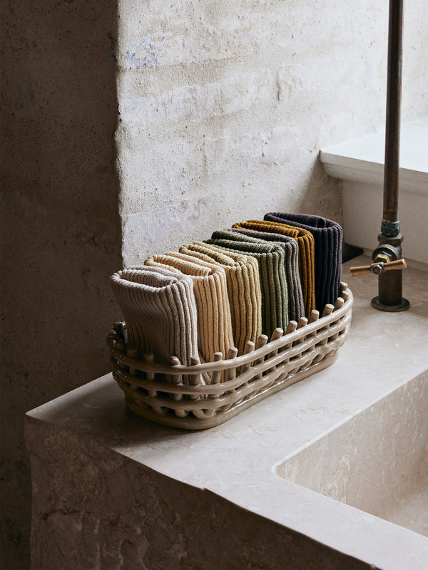 ferm LIVING Ceramic Basket Oval – Cashmere