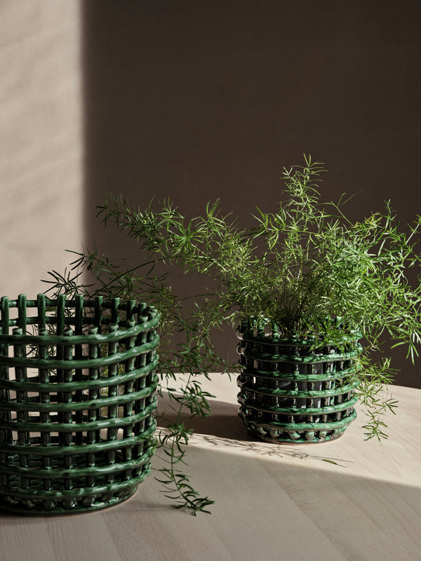 ferm LIVING Ceramic Basket Small – Emerald Green