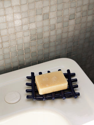 ferm LIVING Ceramic Soap Tray – Blue