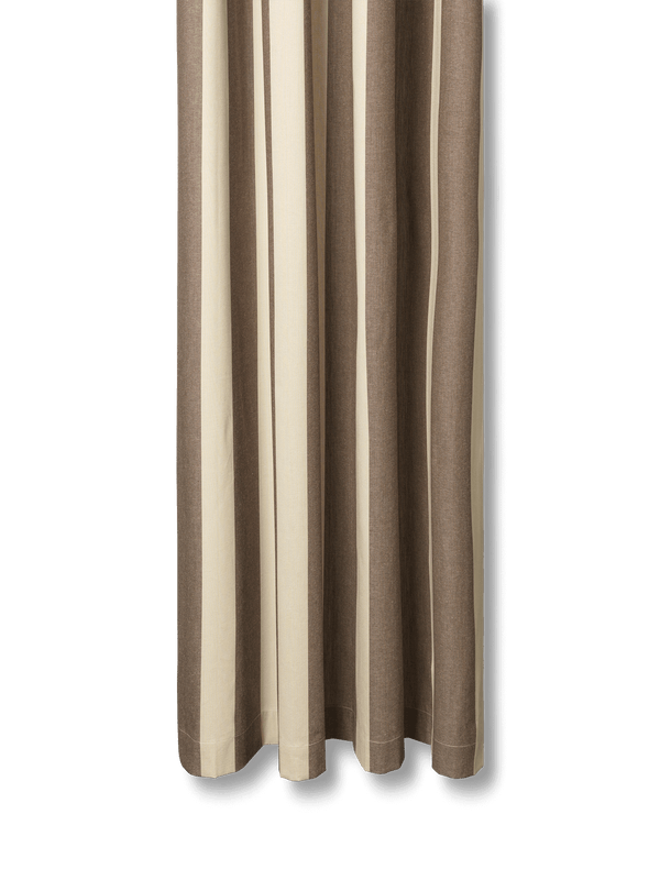 ferm LIVING Chambray Shower Curtain – Carob Brown / Parchment