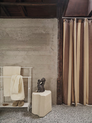 ferm LIVING Chambray Shower Curtain – Carob Brown / Parchment