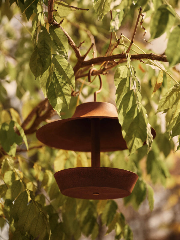 ferm LIVING Cortivo Bird Feeder – Rust