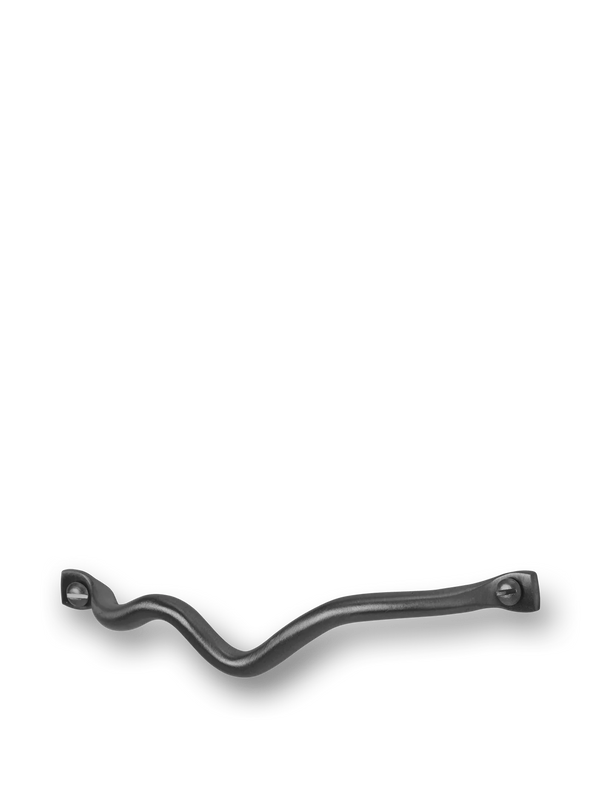 ferm LIVING Curvature Handle – Black Brass