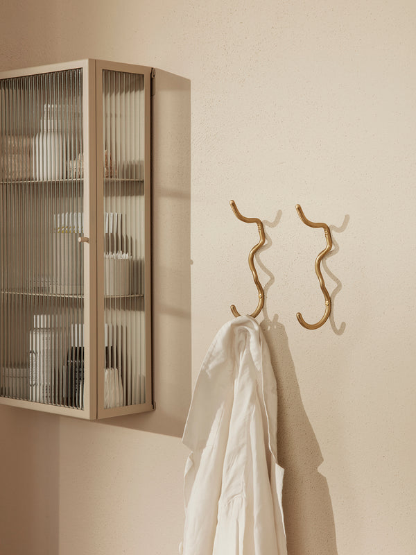 ferm LIVING Curvature Hook – Brass